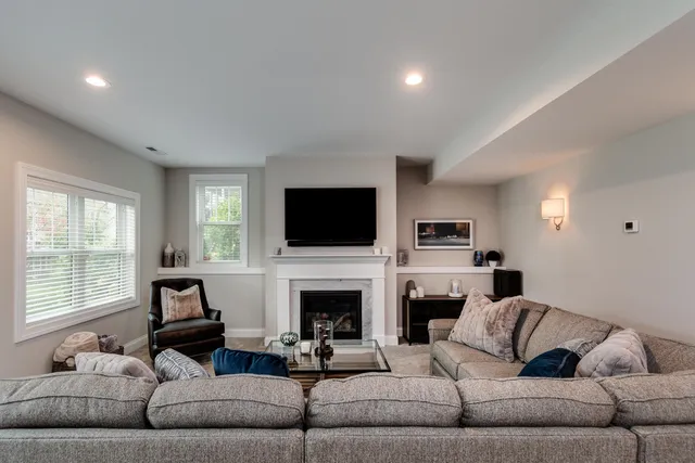 $849,900 | 5039 Congressional Hill, Middleton, WI 53597