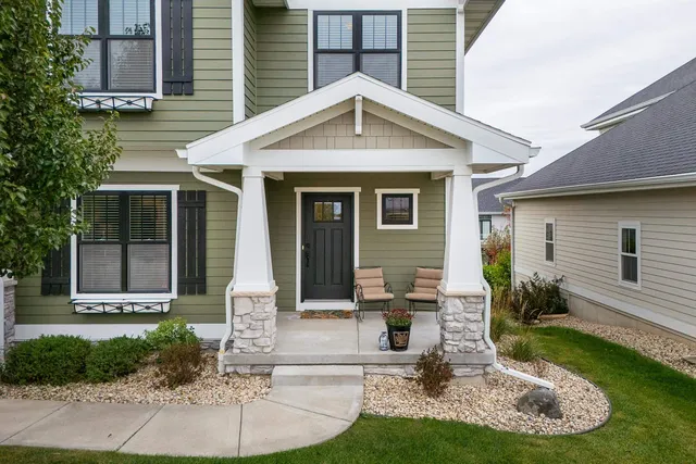 $849,900 | 5039 Congressional Hill, Middleton, WI 53597