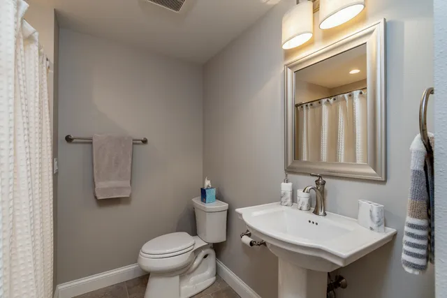 $849,900 | 5039 Congressional Hill, Middleton, WI 53597