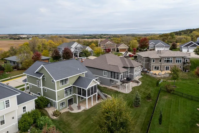 $849,900 | 5039 Congressional Hill, Middleton, WI 53597