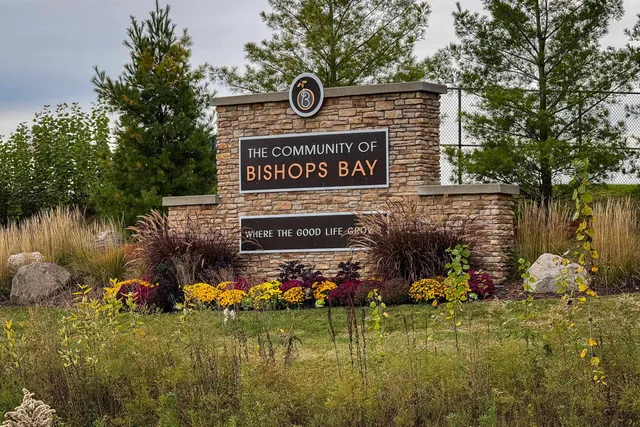 $849,900 | 5039 Congressional Hill, Middleton, WI 53597