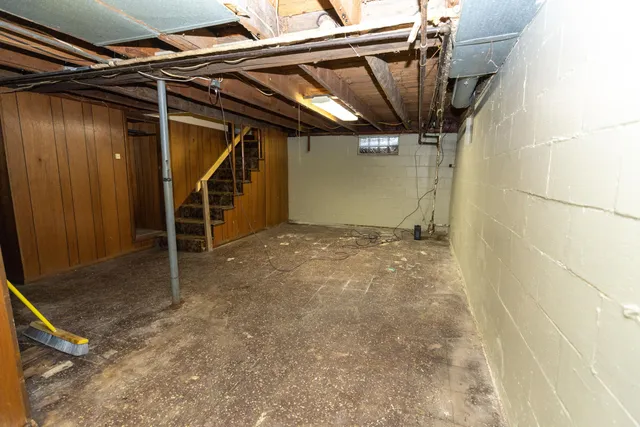 $159,000 | 108 South Baldwin Street, Greenville, MI 48838