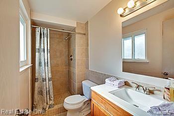 1671 Morningside Lane Rochester, MI 48307 - Photo 12 of 17 Brand New Master Bath