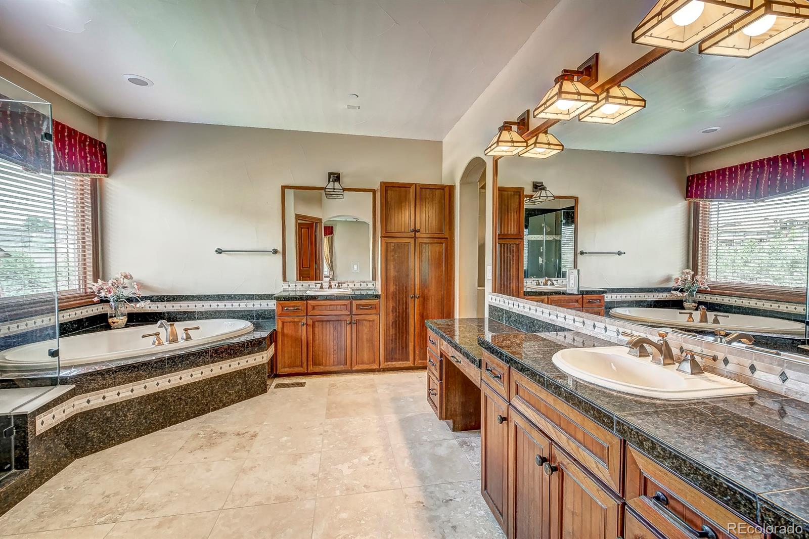 955 Buffalo Ridge Road Castle Pines, CO 80108 - Photo 26 of 30 Gallery Image 26