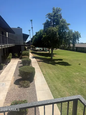 $1,300 | 7141 North 16th Street, Unit 212, Phoenix, AZ 85020