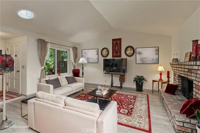 $354,500 | 520 Wilshire Court, Unit 52, Chico, CA 95973