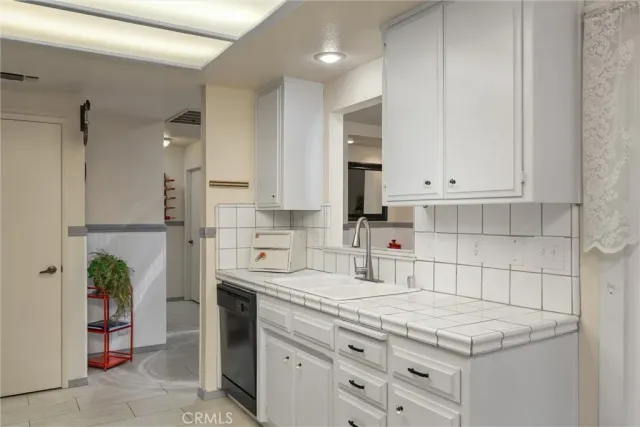 $354,500 | 520 Wilshire Court, Unit 52, Chico, CA 95973