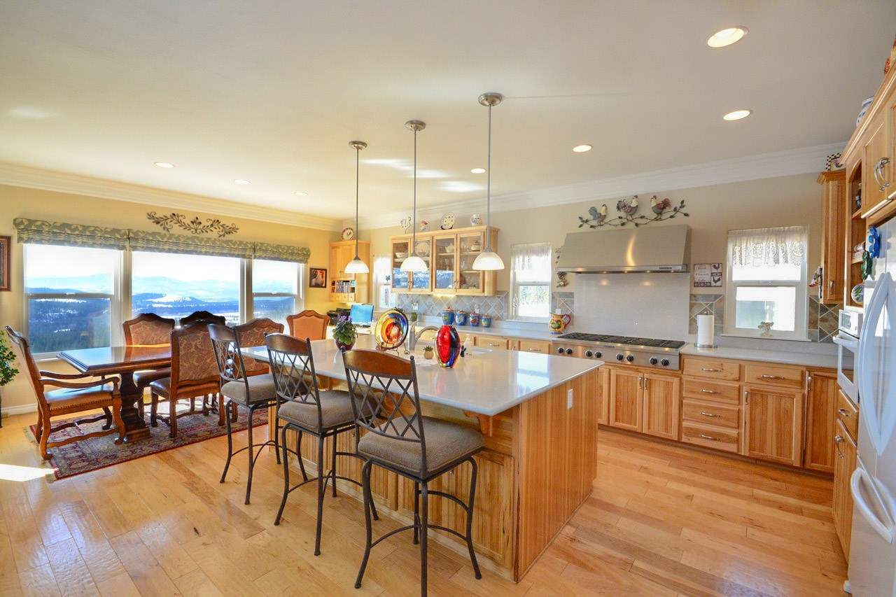 700 R Dry Gulch Road Colville, WA 99114 - Photo 4 of 20
