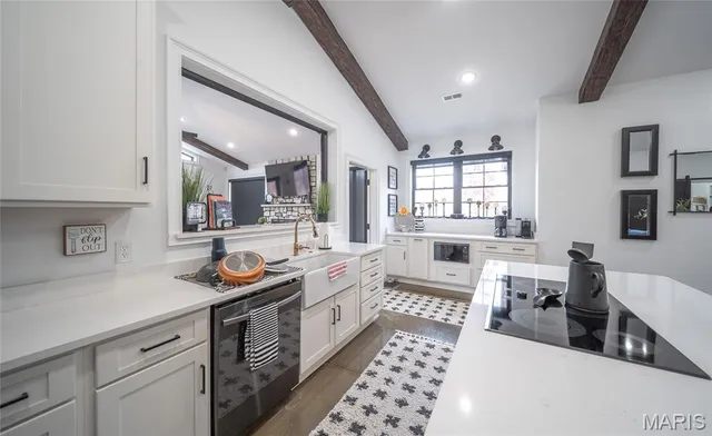 $1,699,000 | 246 West Westwind Drive, Wappapello, MO 63966