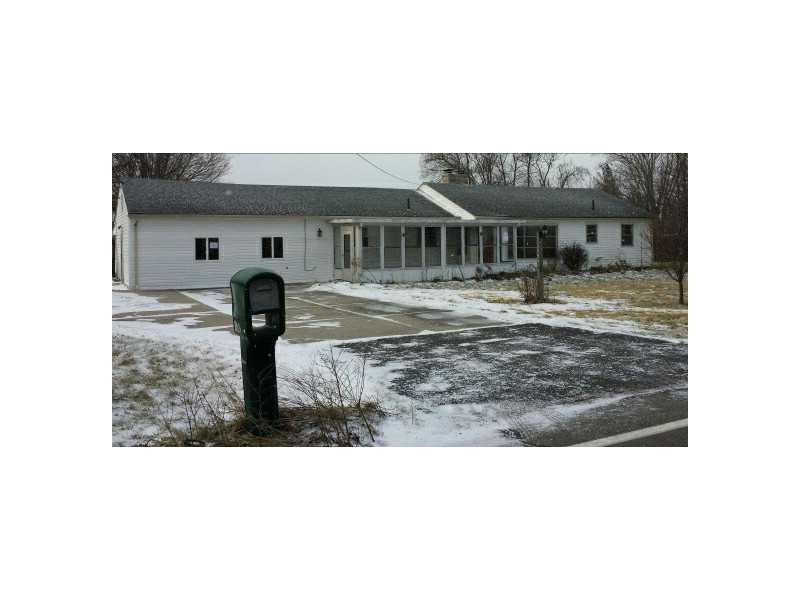 4867 New Carlisle Springfield, OH 45504 - Photo 1 of 2