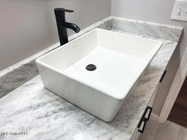 $199,000 | 410 Heritage Place, Jackson, MS 39212