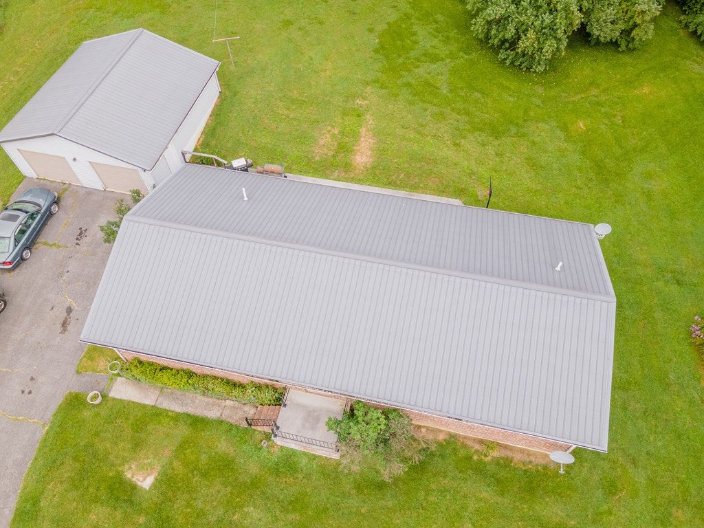 11657 Grapefield Road Bastian, VA 24314 - Photo 53 of 59 Gallery Image 53