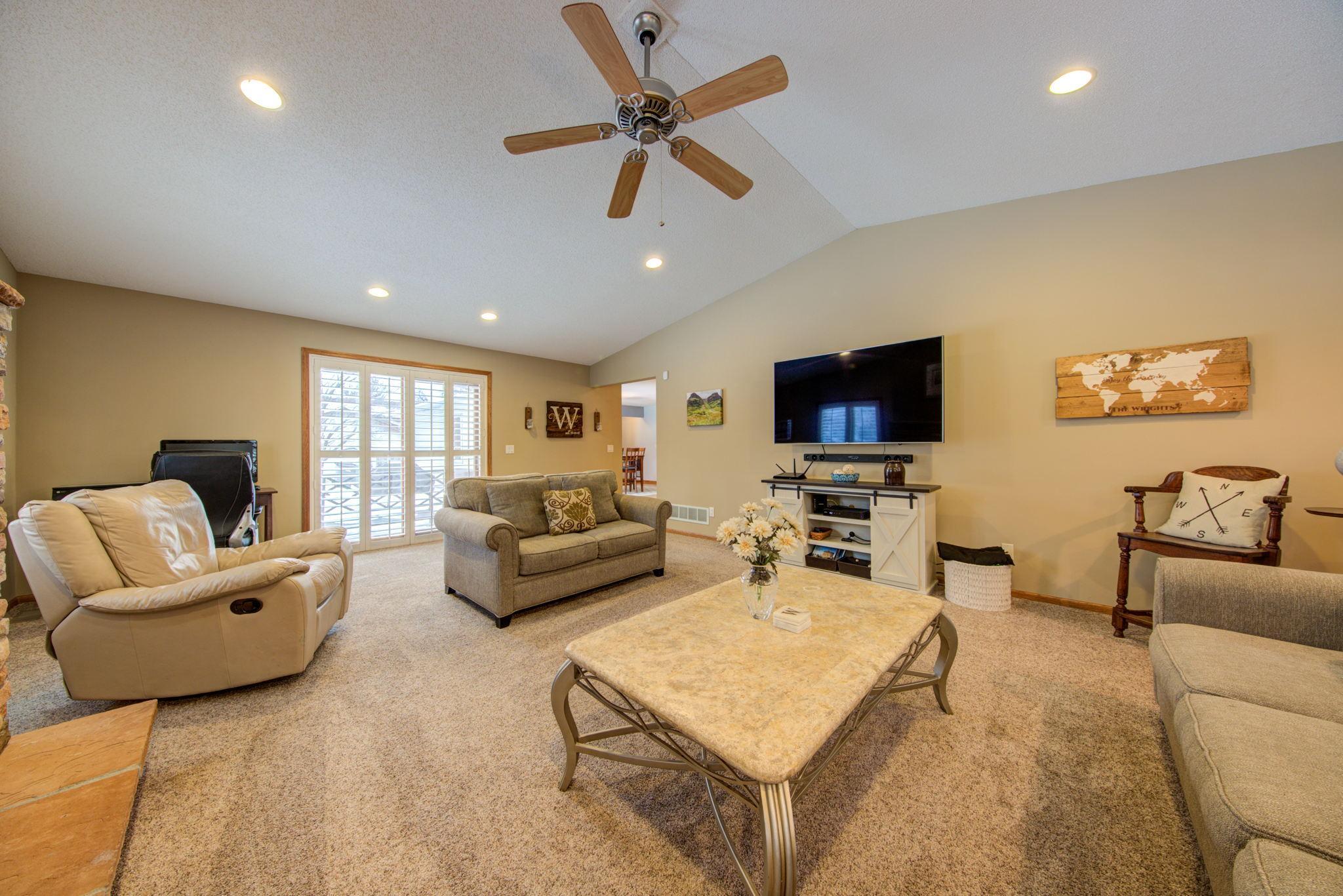 11650 Riverview Road Eden Prairie, MN 55347 - Photo 11 of 14