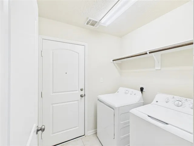 $297,500 | 2102 Polmont Drive, Bryan, TX 77807