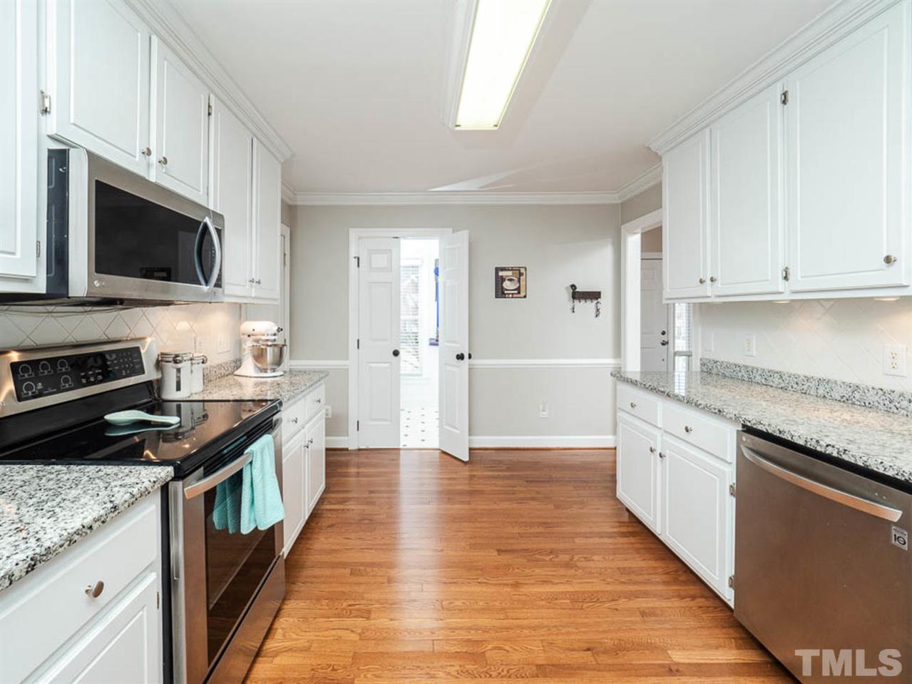 9105 Dawnshire Road Raleigh, NC 27615 - Photo 12 of 30