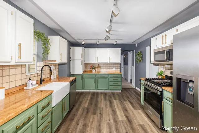 $274,900 | 10551 West Harlow Road, Greenville, MI 48838