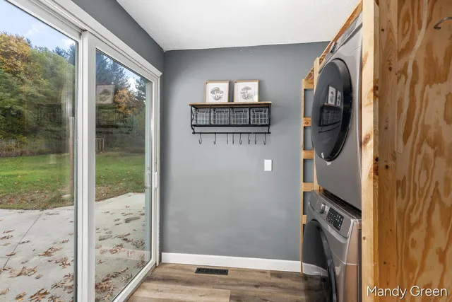 $274,900 | 10551 West Harlow Road, Greenville, MI 48838