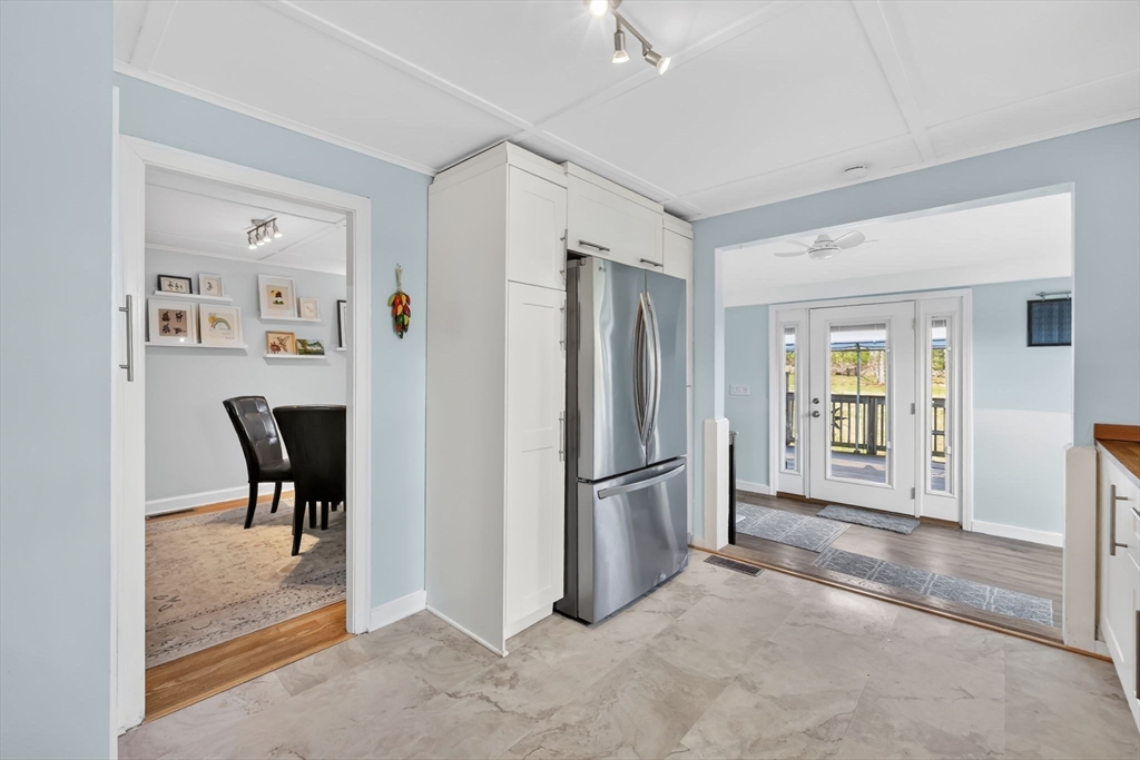 192 Glendale Road Hampden, MA 01036 - Photo 6 of 30 Gallery Image 6