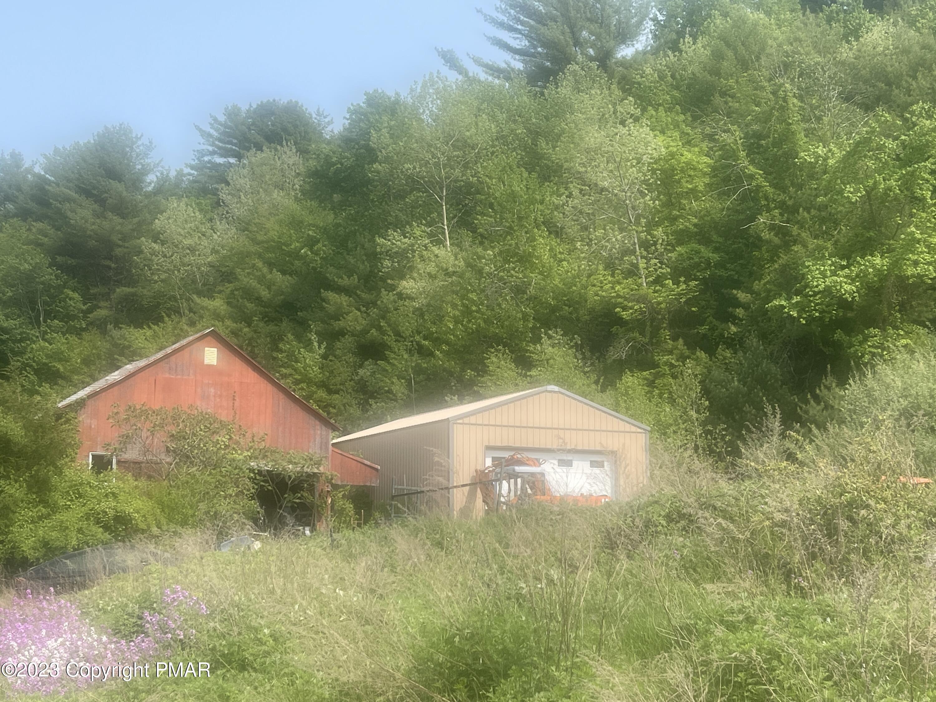 2650 57 Road Kunkletown, PA 18058 - Photo 3 of 6 IMG_3123