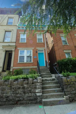 $2,500 | 421 Hopkins Street, Unit 2, Cincinnati, OH 45203