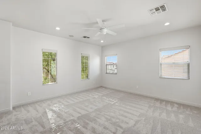 $915,900 | 2718 East Hampton Lane, Gilbert, AZ 85295