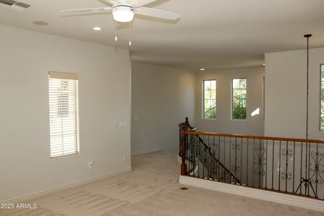 $945,900 | 2718 East Hampton Lane, Gilbert, AZ 85295