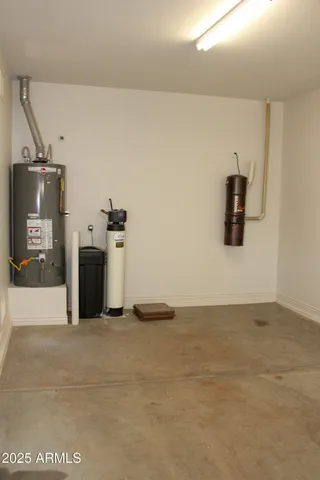 $945,900 | 2718 East Hampton Lane, Gilbert, AZ 85295