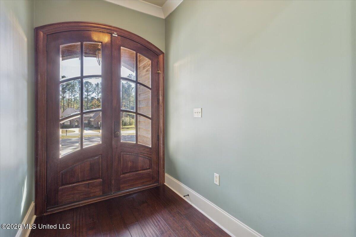 10 Magnolia Crossing Road Sumrall, MS 39482 - Photo 3 of 34 Foyer