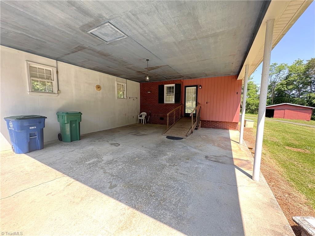 1261 Bethany Road Madison, NC 27025 - Photo 14 of 49