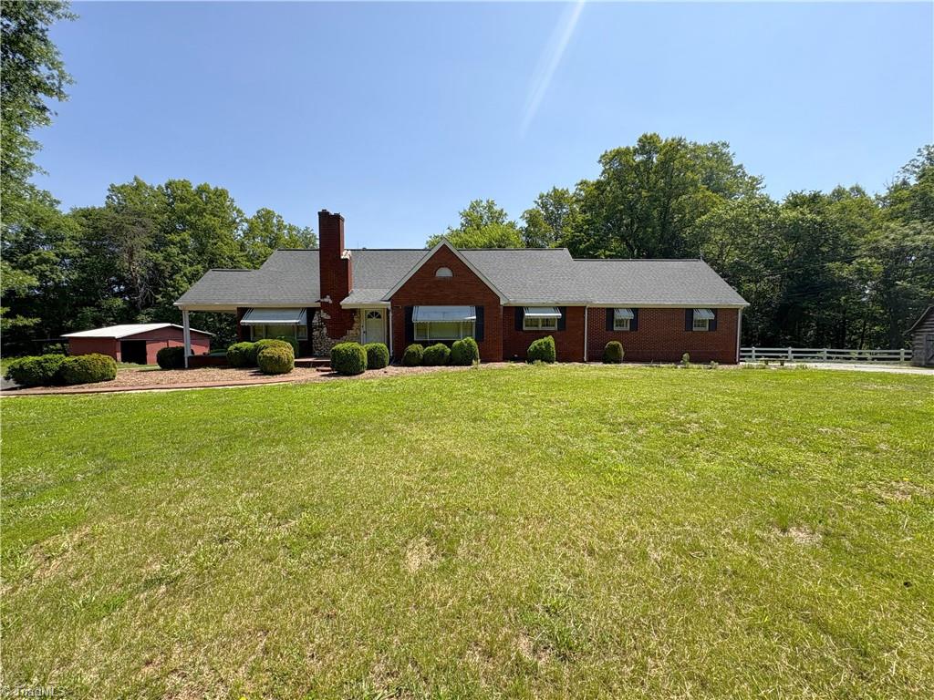 1261 Bethany Road Madison, NC 27025 - Photo 4 of 49