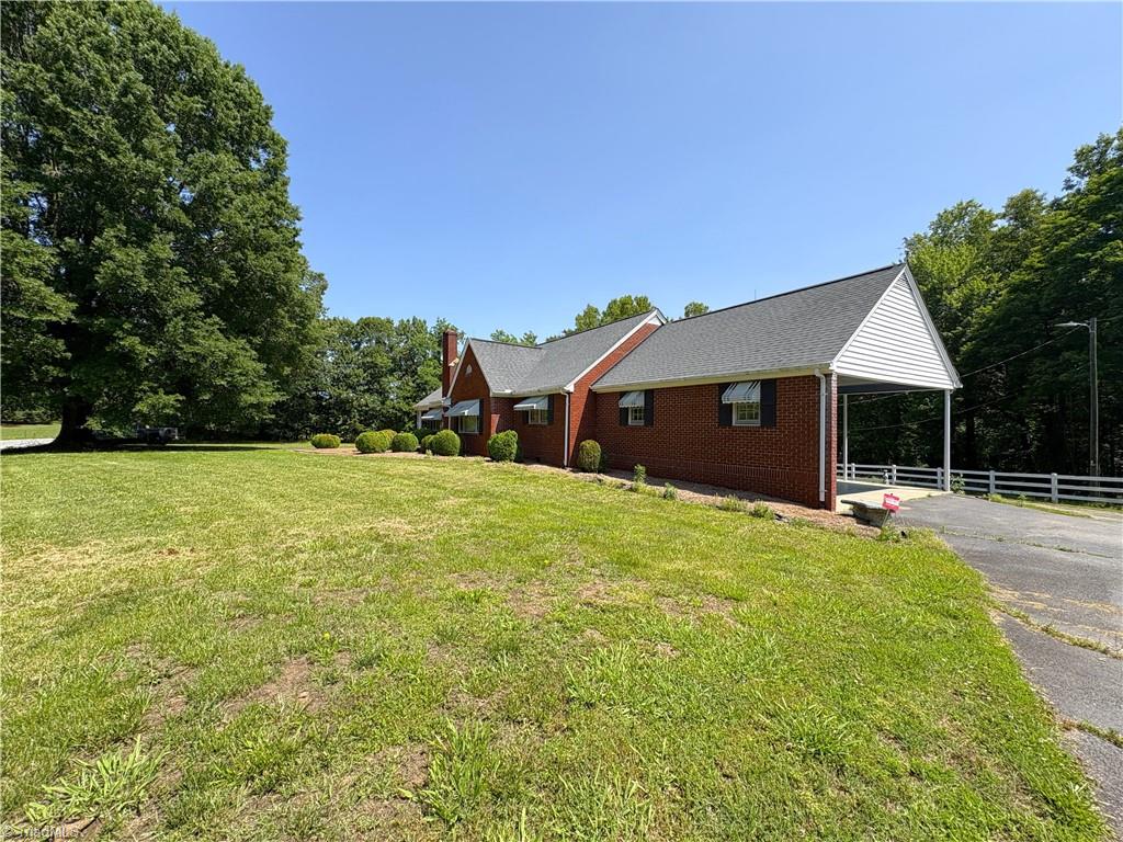 1261 Bethany Road Madison, NC 27025 - Photo 6 of 49