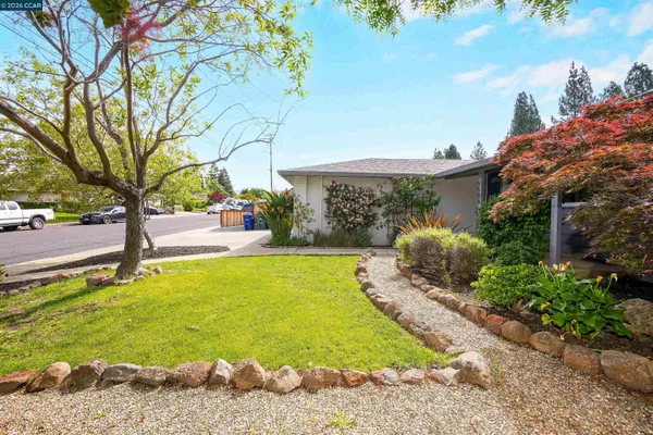 $910,000 | 5506 Florida Drive, Concord, CA 94521