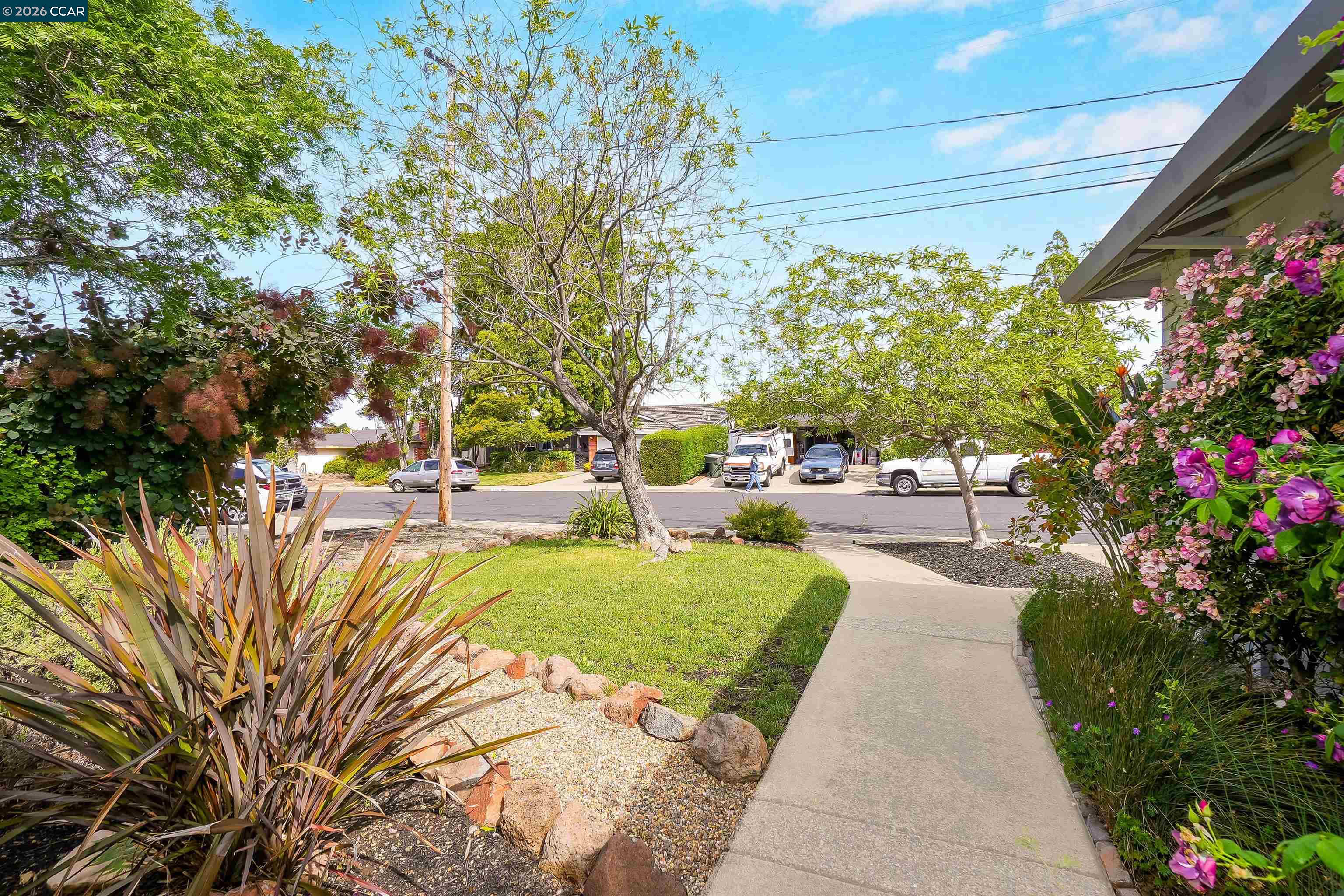 5506 Florida Drive Concord, CA 94521 - Photo 15 of 92