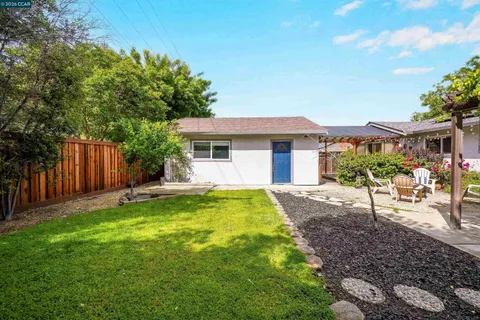 $910,000 | 5506 Florida Drive, Concord, CA 94521