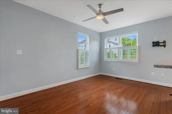 $550,000 | 608 South Cherry Grove Avenue, Annapolis, MD 21401