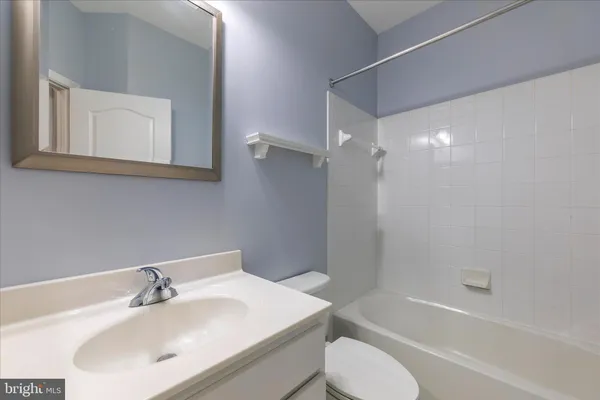 $550,000 | 608 South Cherry Grove Avenue, Annapolis, MD 21401