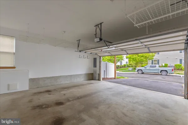 $550,000 | 608 South Cherry Grove Avenue, Annapolis, MD 21401