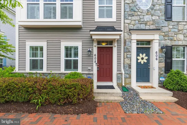 $550,000 | 608 South Cherry Grove Avenue, Annapolis, MD 21401