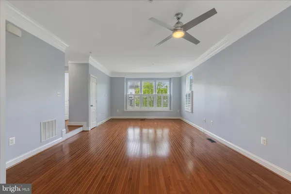 $550,000 | 608 South Cherry Grove Avenue, Annapolis, MD 21401