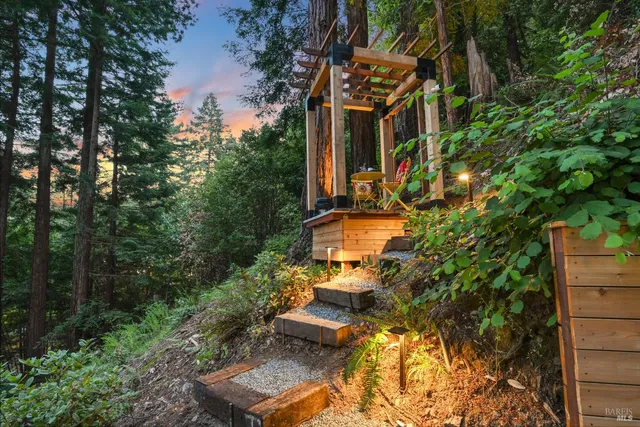 $620,000 | 14150 Fern Road, Guerneville, CA 95446