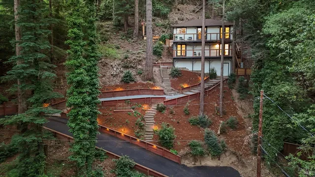 $620,000 | 14150 Fern Road, Guerneville, CA 95446