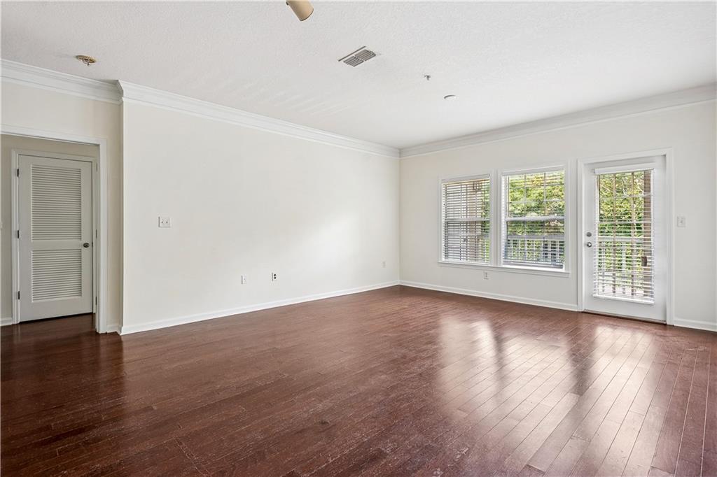 2211 Westchester Ridge Northeast Atlanta, GA 30329 - Photo 11 of 34