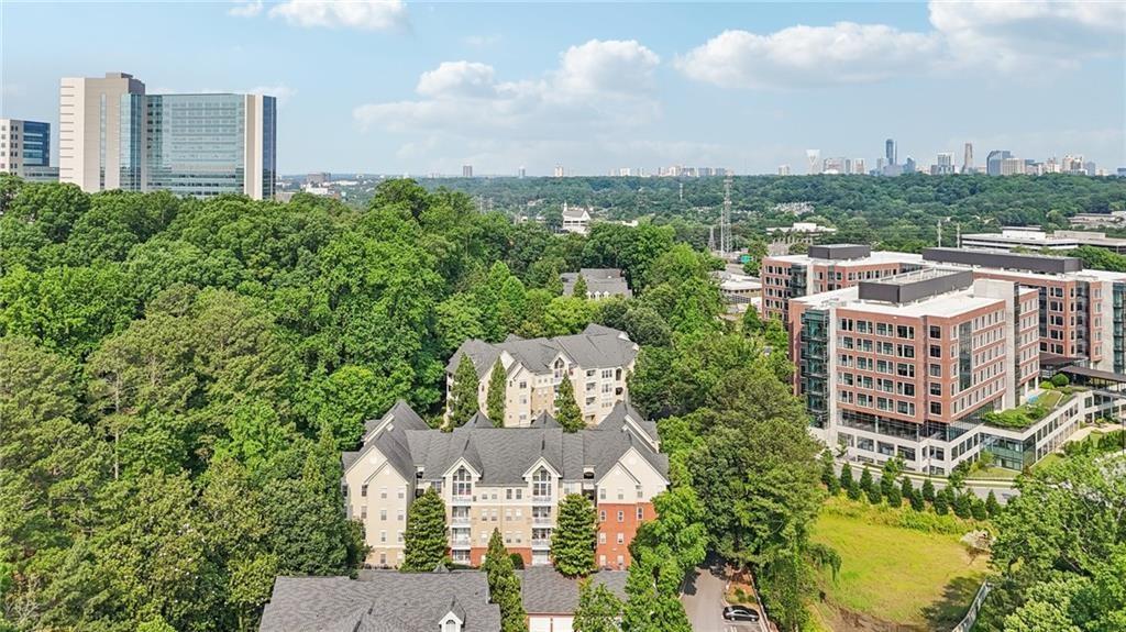 2211 Westchester Ridge Northeast Atlanta, GA 30329 - Photo 13 of 34