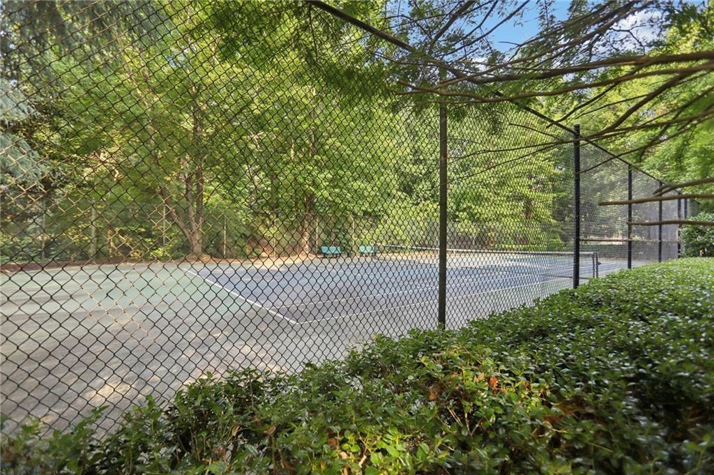 2211 Westchester Ridge Northeast Atlanta, GA 30329 - Photo 24 of 34