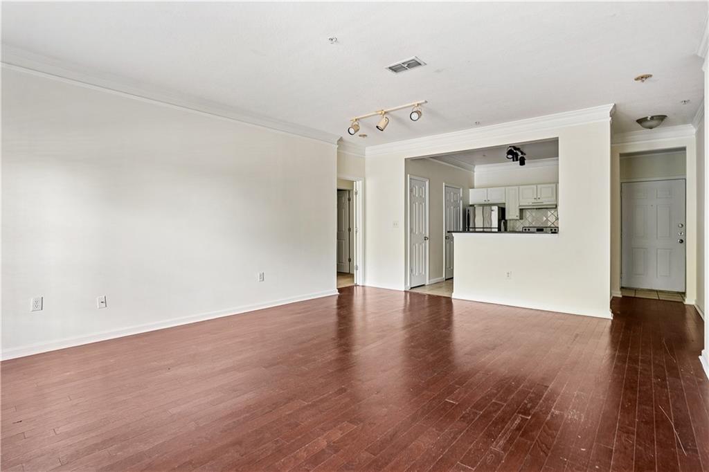 2211 Westchester Ridge Northeast Atlanta, GA 30329 - Photo 7 of 34