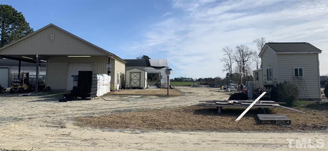 819 Hawley Road Dunn, NC 28334 - Photo 6 of 23 Gallery Image 6