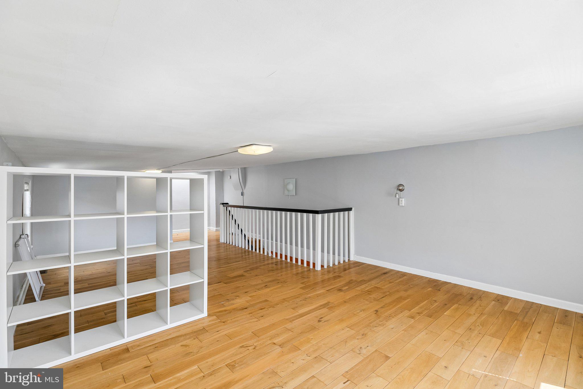 527 South 7th Street, Unit 1 Philadelphia, PA 19147 - Photo 29 of 33 Spacious, airy loft with natural light.