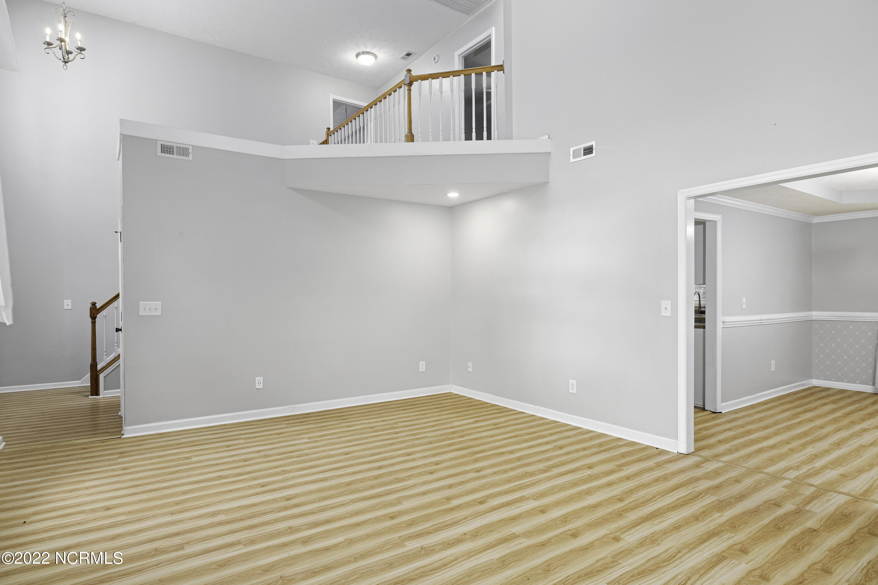 257 Rutherford Way Jacksonville, NC 28540 - Photo 9 of 25 Living Room