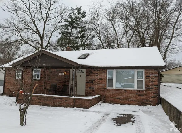 $196,000 | 54213 Terrace Lane, South Bend, IN 46635