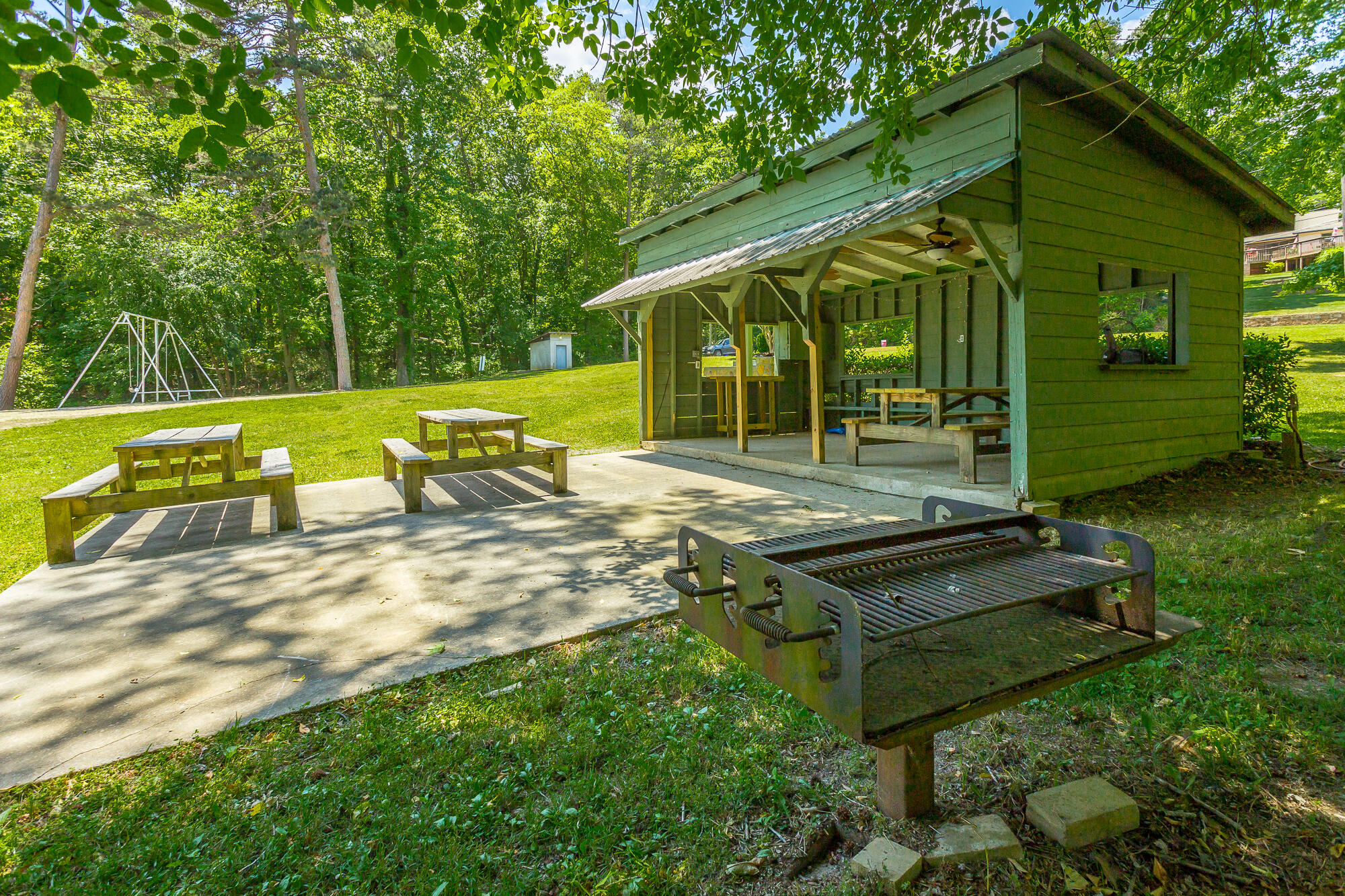 9112 Rocky Point Road Soddy Daisy, TN 37379 - Photo 63 of 79 Rocky Point Club (15)